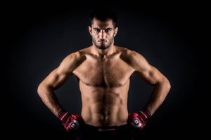 Winst voor Gegard Mousasi bij Bellator-debuut!